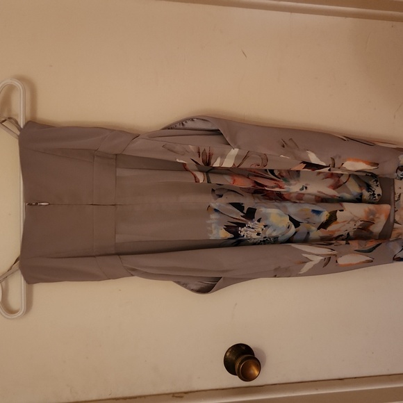 Le Chateau Sweetheart Dress w/ Pockets - Picture 2 of 3